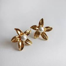 Floral Stud Earrings with Pearl Center