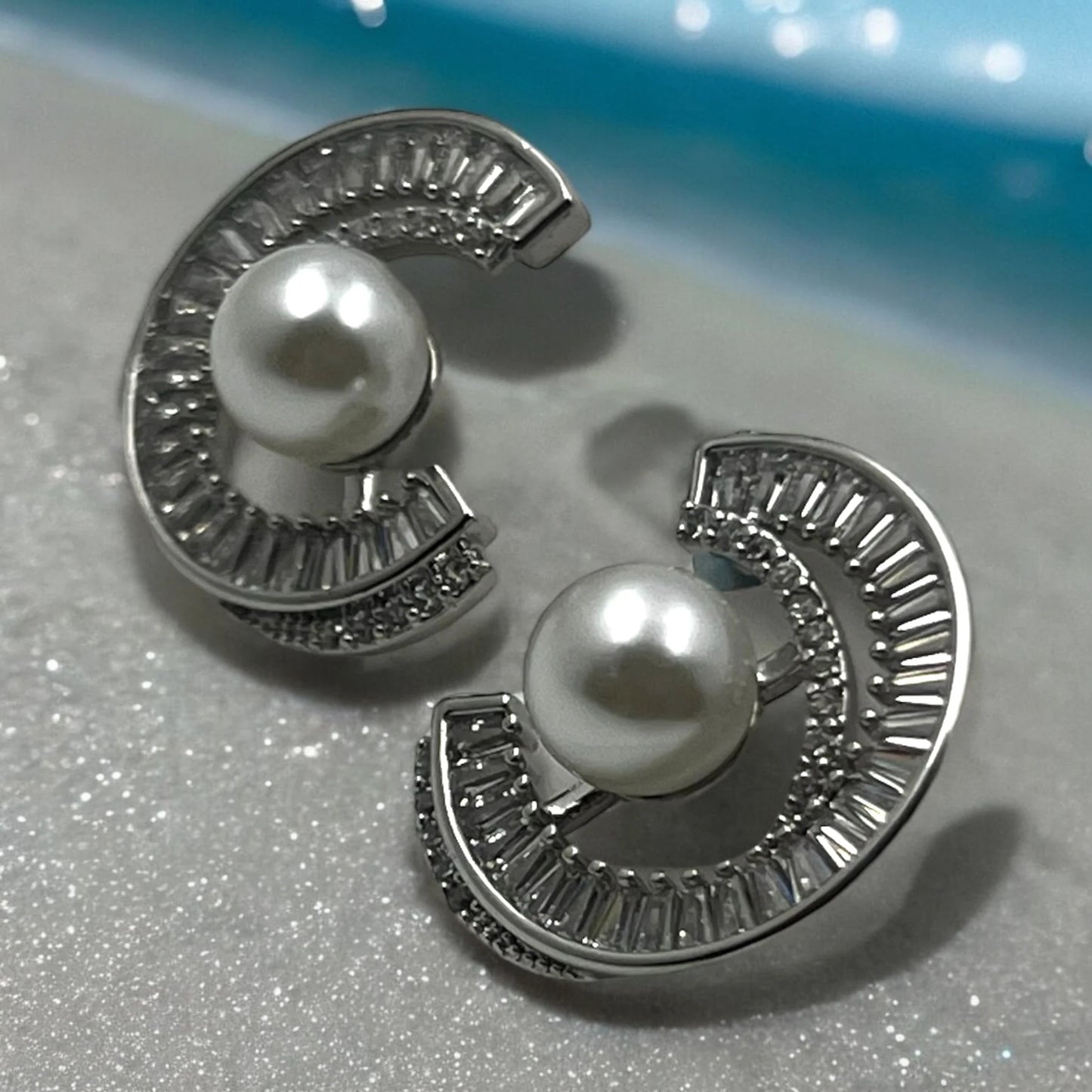 Classic Pearl Embrace Earrings