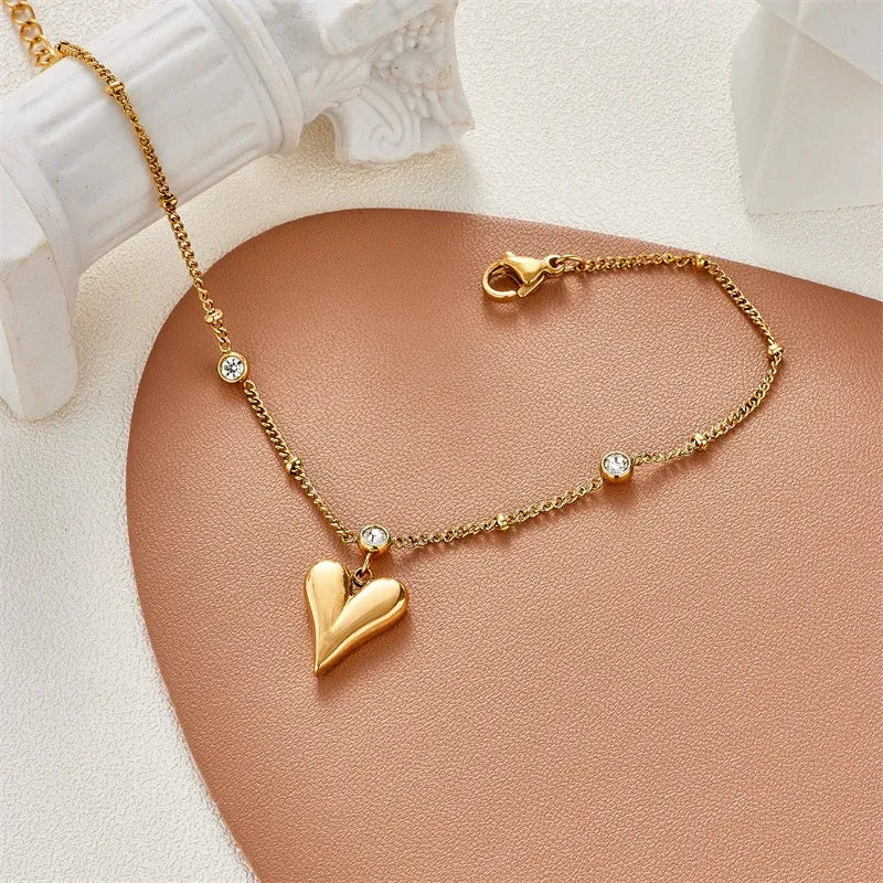 VELAMIRA CHAIN BRACELETS